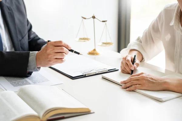 Why Personal Injury Attorneys Warn Against Signing Insurance Releases Too Soon